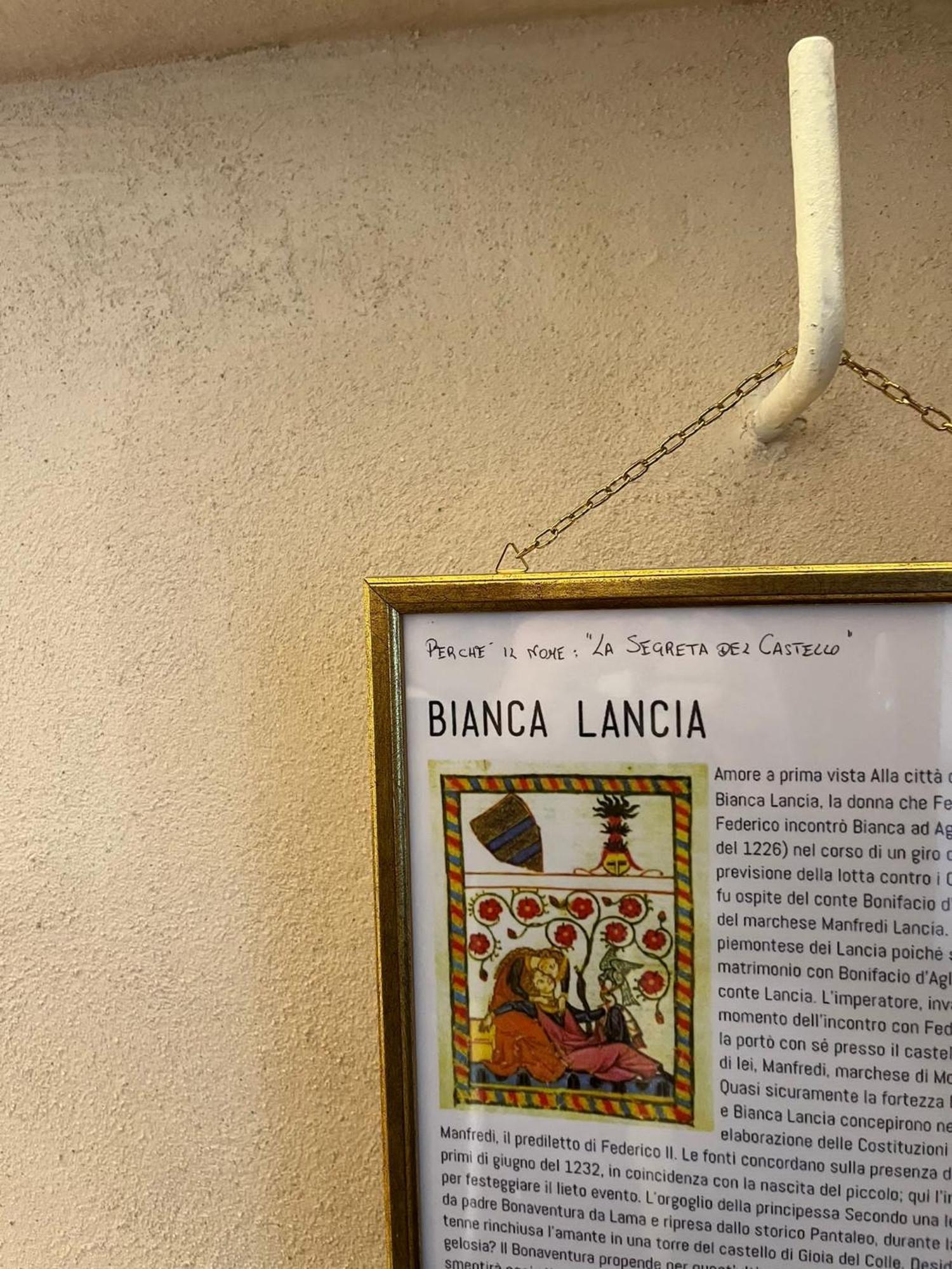 ジョーイア・デル・コッレ La Segreta Del Castello, Private Access Bed & Breakfast エクステリア 写真